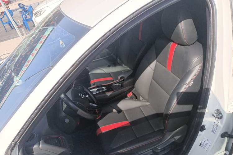 Used Everus VE-1 2021 S Pirelli Edition
