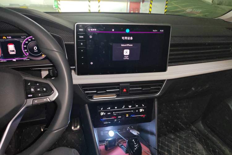 Used Volkswagen Tiguan L 2025 Model Outstanding Version 330TSI Automatic Two-Wheel Drive R-Line Longyao Edition Audio And AC Panel