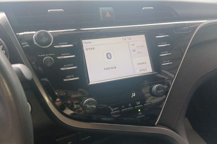 Used Toyota Camry 2018 2.0S FENGSHANG Edition Audio And AC Panel