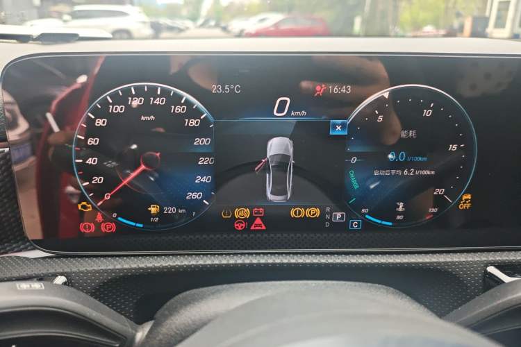 Used Mercedes-Benz A-Class 2022 Revised Version A 200 L Sport Sedan Fashionable Style Instrument Cluster