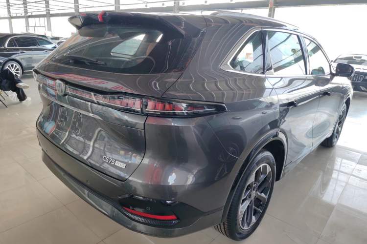 Used CHANGAN CS75 PLUS 2025 4th Generation 1.5T New Blue Whale Smart Luxury Edition
