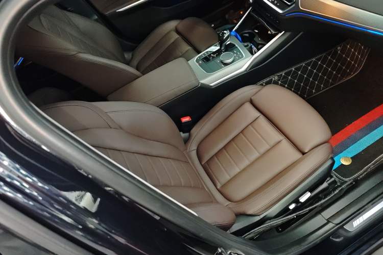 Used BMW 3 Series 2020 Restyled 325i M Sport Night Edition Package Right Front Seat