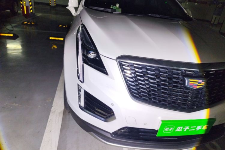 Used Cadillac XT5 2021 28T Luxury Model Right Front Headlight