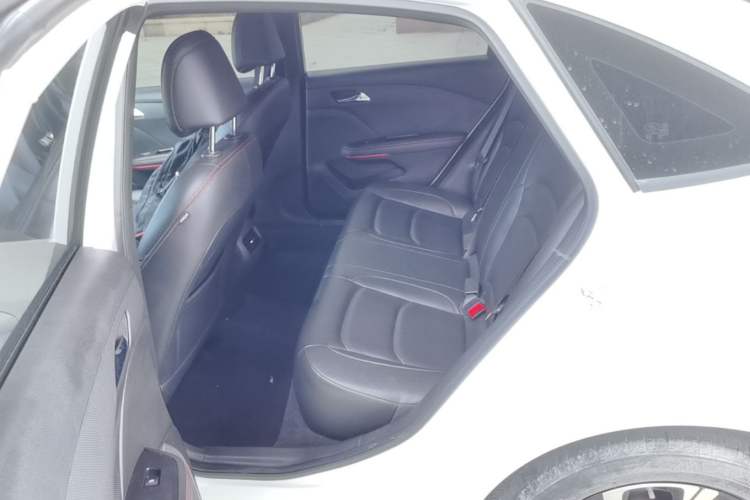 Used Chevrolet Monza 2020 Light Hybrid RS 330T Automatic Comfort Edition
