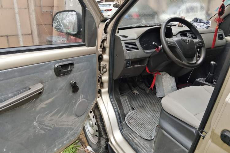 Used Wuling Rongguang 2019 1.2L S Base Model