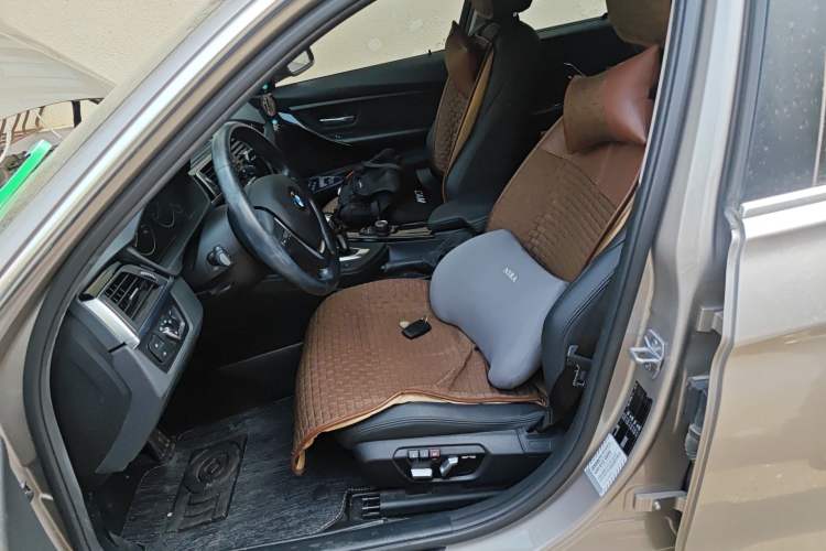 Used BMW 3 Series 2018 320Li Fashion Model Left Front Seat