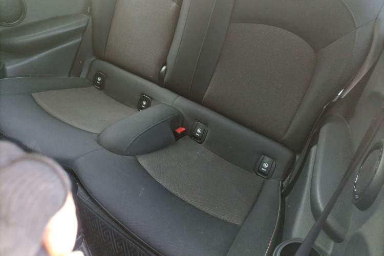 Used MINI 2022 1.5T ONE Left Rear Seat