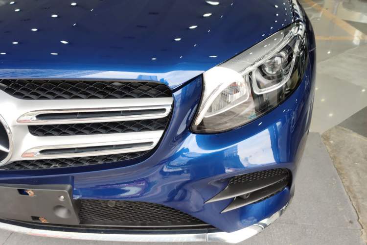 Used Mercedes-Benz GLC 2019 GLC 260 L 4MATIC Dynamic Model