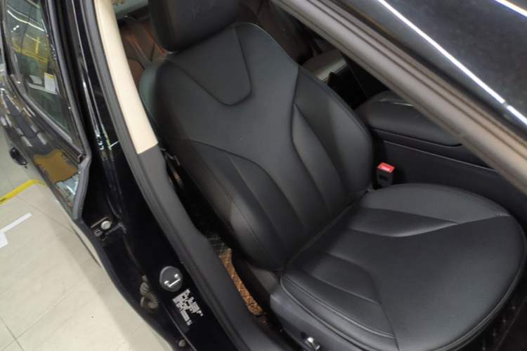 Used Hongqi E-QM5 2023 Revised Version Basic Travel Edition
