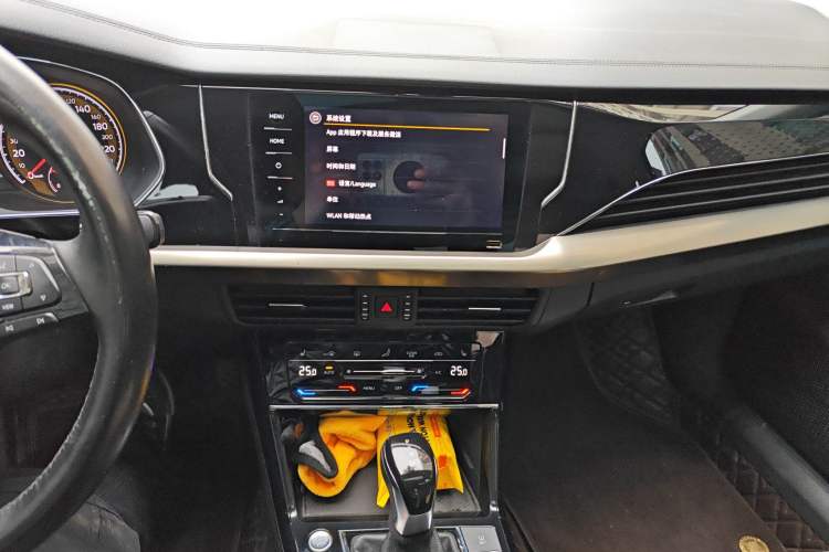 Used Volkswagen Passat 2020 330TSI Elite Edition China VI
