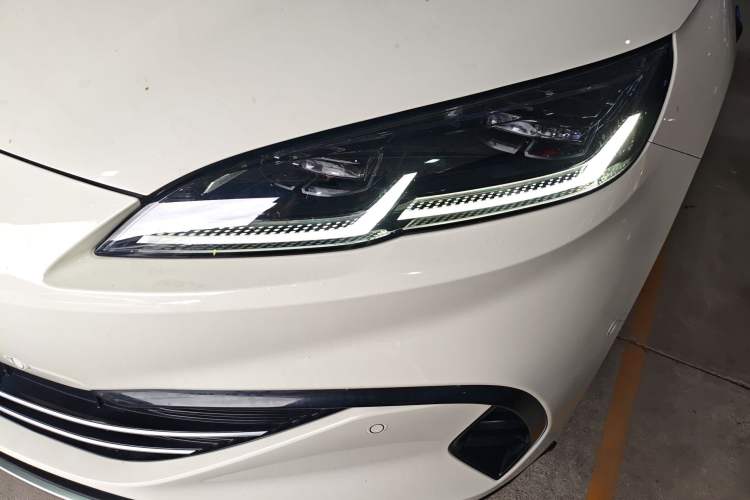 Used BYD Seal 06 New Energy 2025 DM-i Smart Drive 80KM Luxury Model Left Front Headlight