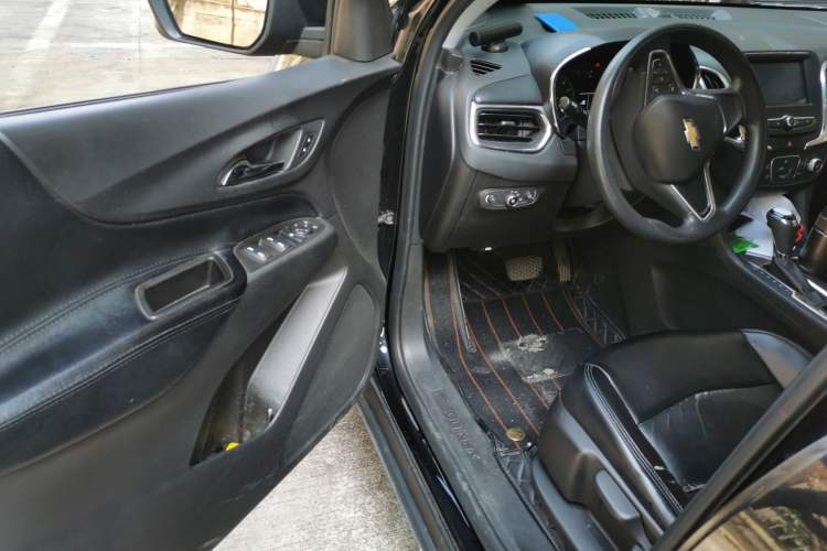 Used Chevrolet Equinox 2019 535T Automatic Lingjie Edition China VI Standard Driver Seat