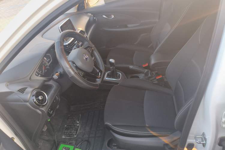 Used Changan Alsvin 2019 1.4L Manual Comfort Edition China VI Standard