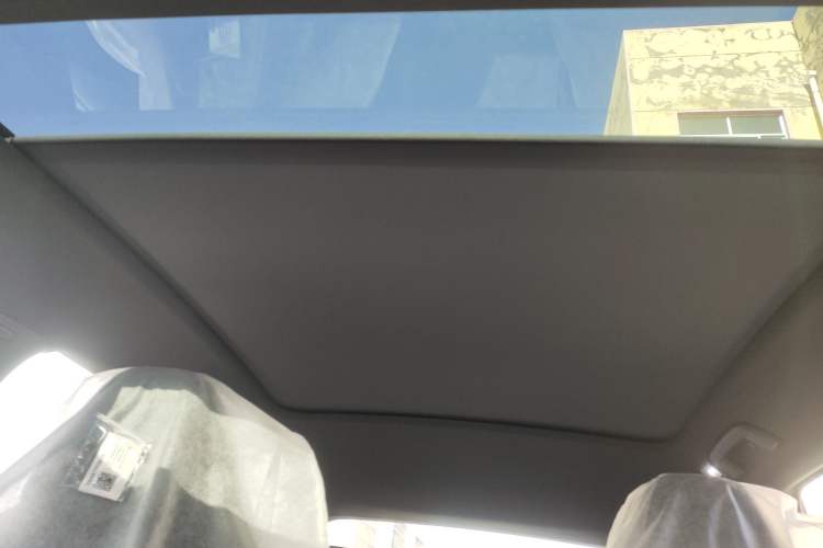 Used Volkswagen ID.UNYX 2025 Pure Model