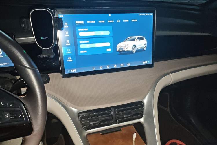 Used BYD Song Pro New Energy 2023 Champion Edition DM-i 110KM Beyond Model Audio And AC Panel