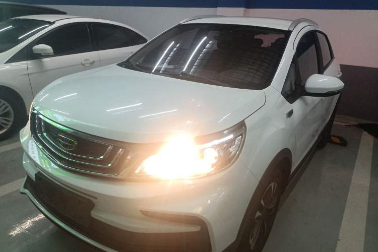 Used Geely Auto Vision X3 2019 Upgraded Model 1.5L Manual Elite Version