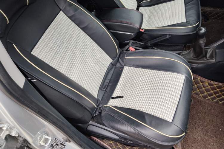 Used Toyota YARiS L Zhi Xuan 2014 1.3E Manual Charm Edition