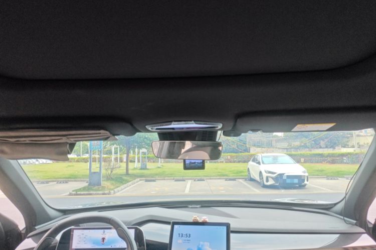 Used Geely Auto Emgrand X7 Sport 2024 1.5TD Smart Connect+ Headliner