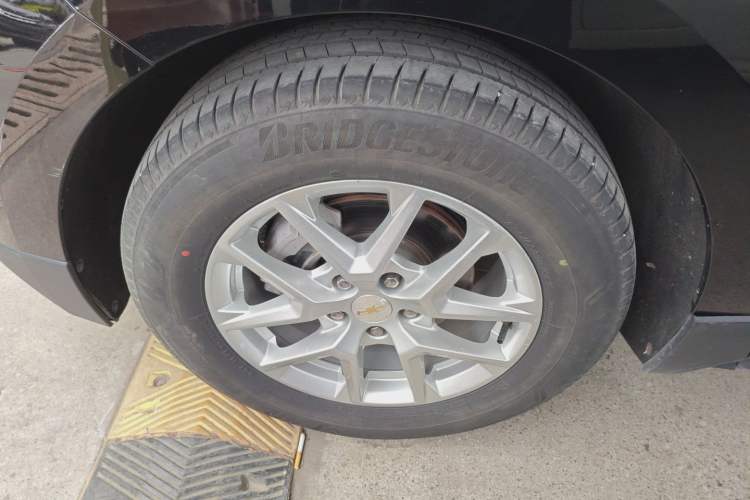 Used Chevrolet Equinox 2022 535T Chijie Edition Left Front Wheel Hub