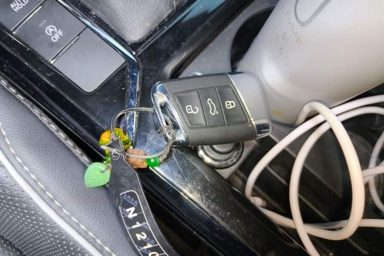 Used Volkswagen Passat 2022 330TSI Starry Luxury Edition Vehicle Key