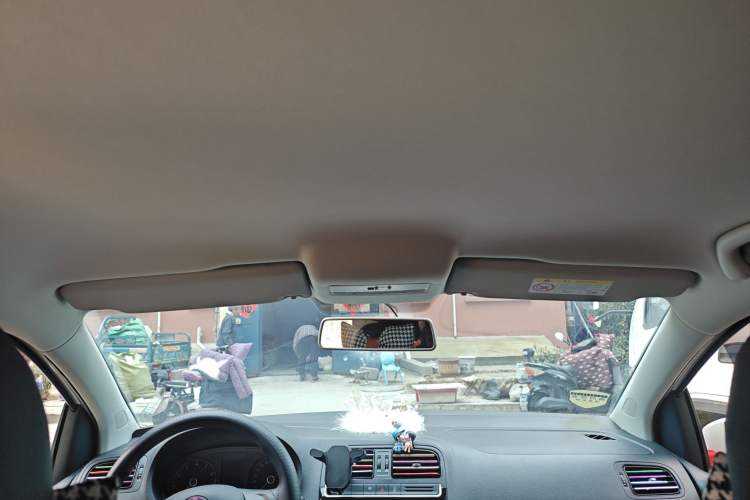 Used Volkswagen Polo 2018 1.5L Automatic Advanced Driving Model Headliner