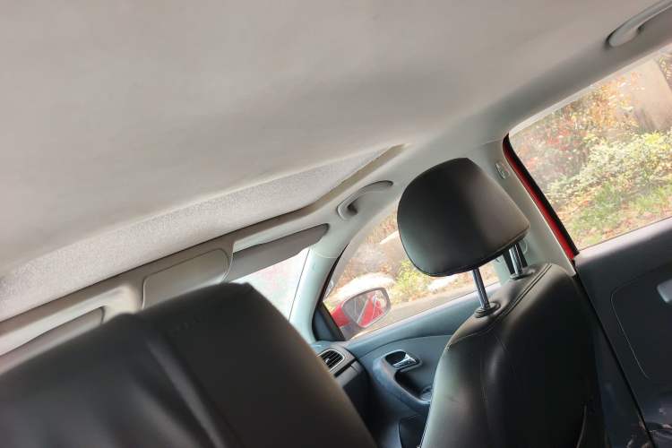 Used Volkswagen Polo 2011 1.4L Automatic ZhiCool Edition Headliner