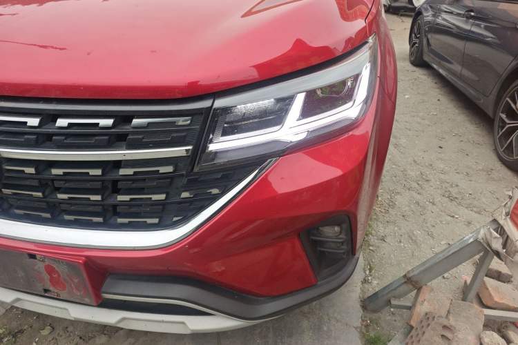 Used FORTHING T5 2018 230T CVT Smart Enjoyment Version