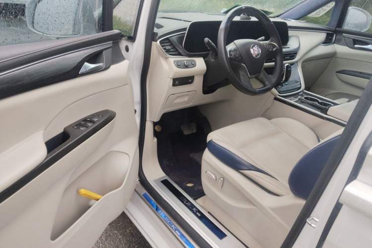 Used Buick GL8 2020 ES Land Cruiser 653T Comfort Edition