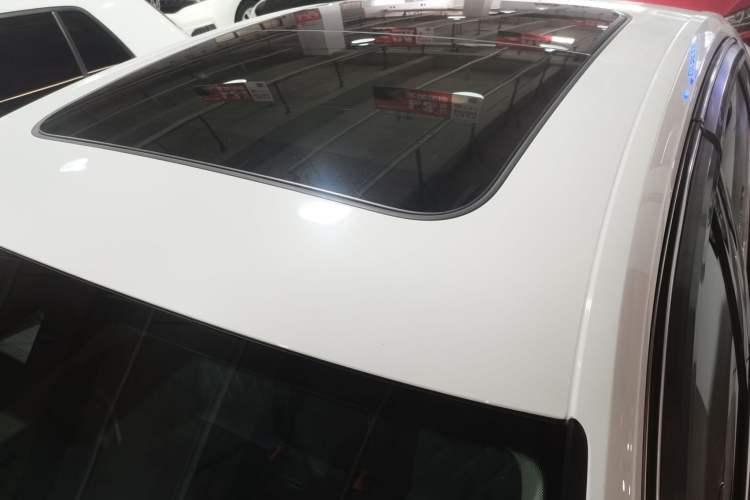 Used Volkswagen Sagitar 2024 300TSI DSG Excellence Edition Roof