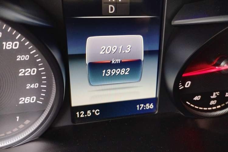 Used Mercedes-Benz GLC 2017 GLC 260 4MATIC Dynamic Edition