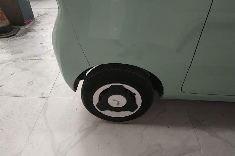 Used Wuling Hongguang MINIEV 2021 Macaron Premium Model – Lithium Iron Phosphate
