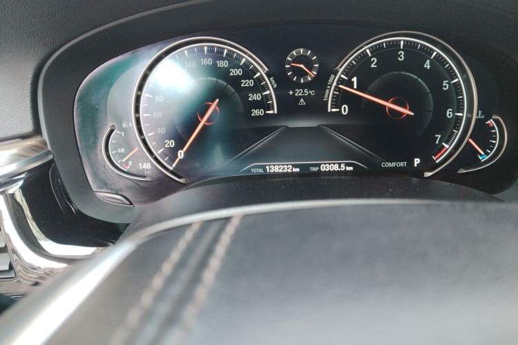 Used BMW 5 Series 2018 530Li Leading Edition Luxury Package
