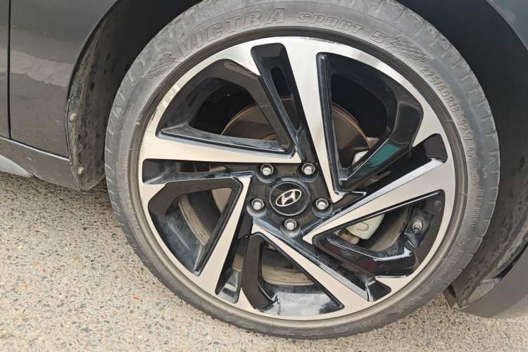 Used Hyundai Lafesta 2019 280TGDi Smart Edition China VI Standard
