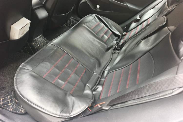 Used Chevrolet Cruze 2018 320 Automatic Pioneer Sunroof Edition
