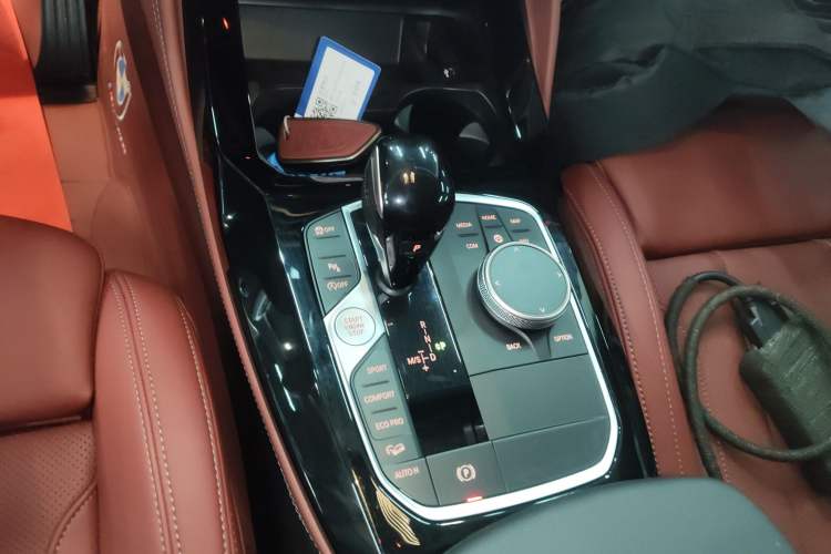 Used BMW X4 2022 xDrive 25i M Sport Package Gear Lever