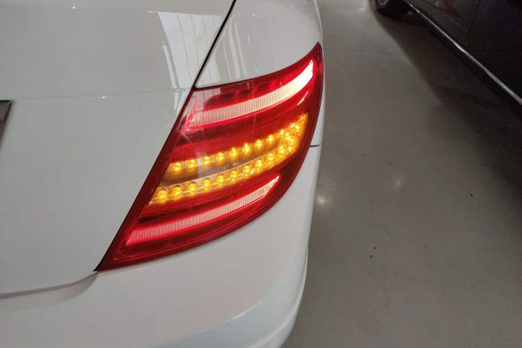 Used Mercedes-Benz C-Class 2013 C 180 Classic Grand Edition