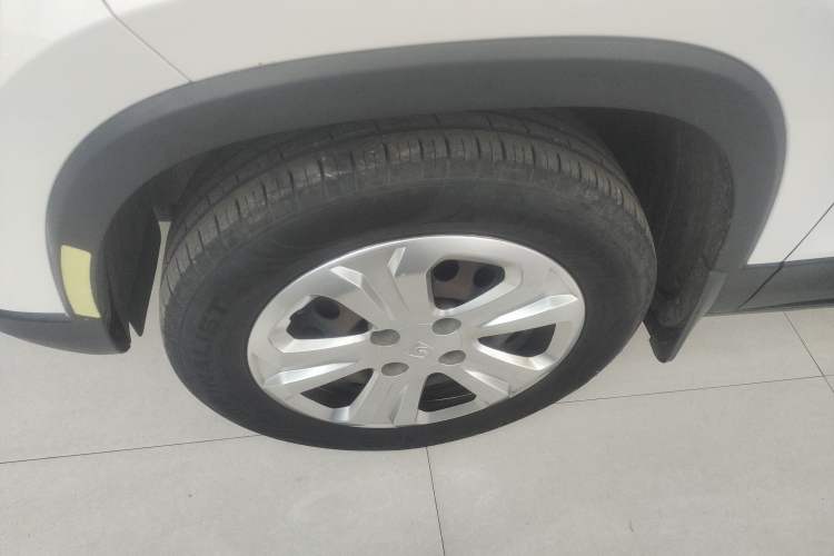 Used Baojun 510 2017 1.5L manual Comfort trim