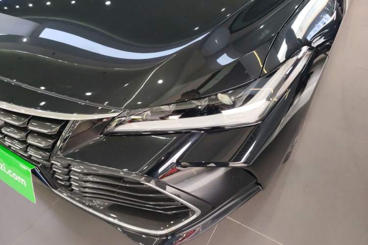 Used Toyota Avalon 2023 2.0L Premium Edition Left Front Headlight