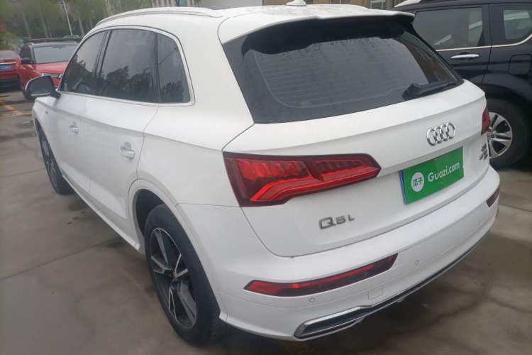 Used Audi Q5L 2018 40 TFSI Prestige Fashion Edition China VI Rear Left 45 Deg