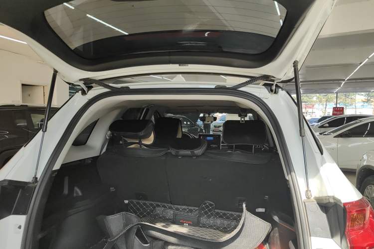 Used Haval M6 2021 PLUS 1.5T DCT Luxury Smart Connectivity Model