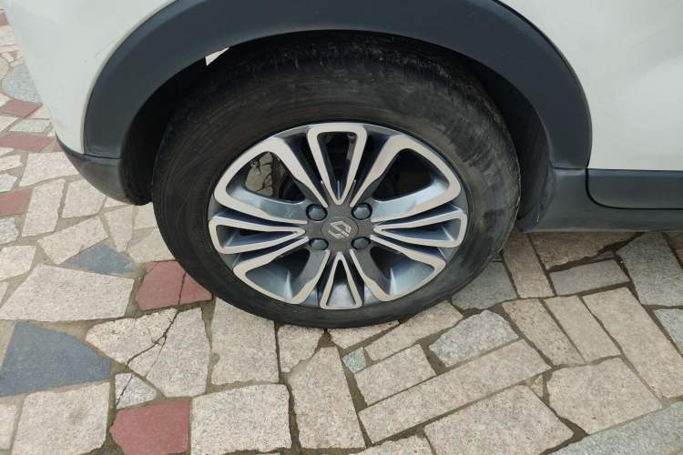 Used Leapmotor T03 2021 400 Lite Edition - Lithium-Ion Battery Right Rear Wheel Hub