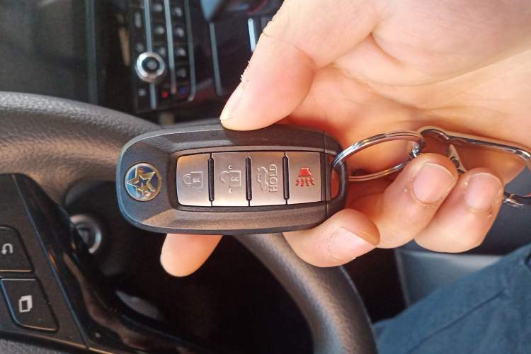 Used Venucia D60 2018 1.6L CVT Smart Connect Elite Edition Vehicle Key