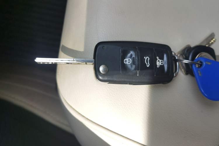 Used Volkswagen Sagitar 2012 1.6L Automatic Comfort Edition
