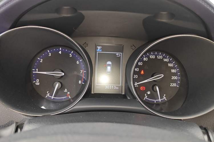 Used Toyota IZOA 2018 2.0L Yichi Edition China V Standard
