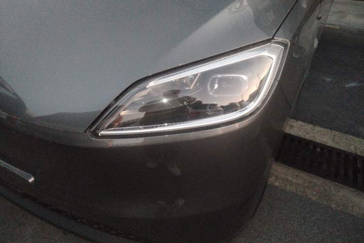 Used Wuling Hongguang New Energy 2024 All-Electric Model 300KM Practical Version