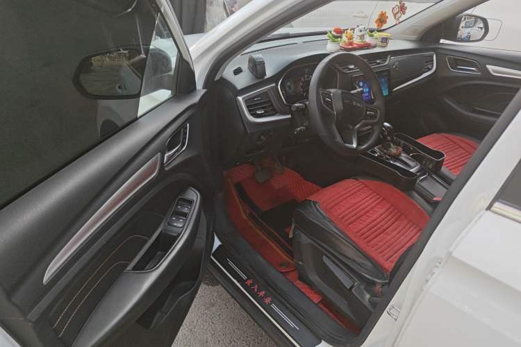 Used Roewe RX3 2021 PRO 1.6L CVT Elite Model