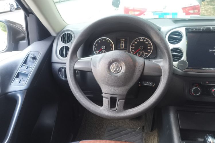 Used Volkswagen Tiguan 2015 1.8TSI Automatic Two-Wheel Drive Trend Edition