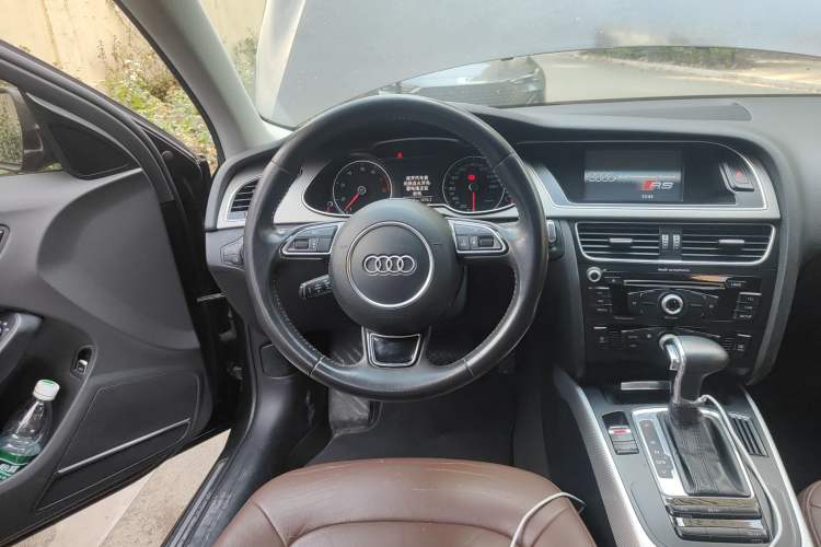 Used Audi A4L 2013 35 TFSI Automatic Standard Model
