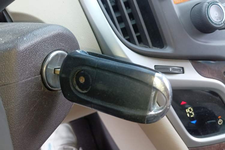 Used Buick LaCrosse 2013 2.4L SIDI Leading Comfort Version
