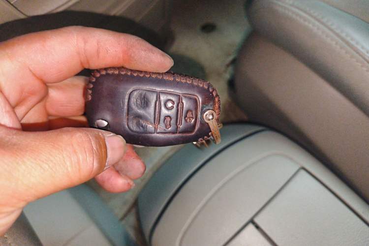 Used Buick GL8 2018 28T Luxury Model China VI Standard
